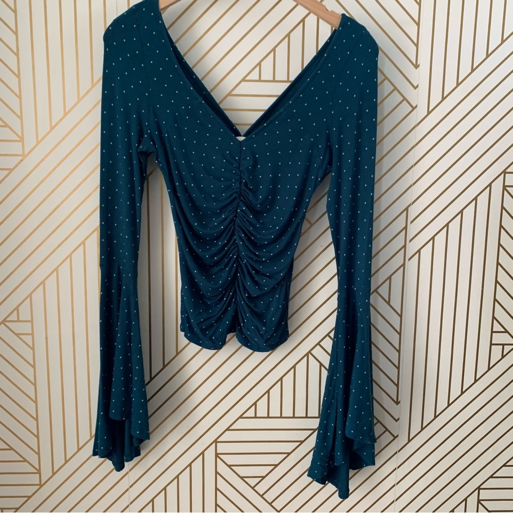 🍀 3/$30 We the Free what a babe polka dot ruched cinched bell sleeve bohemian XS - Picture 11 of 13